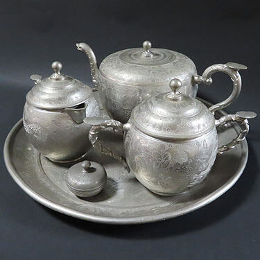 静岡県のお客様より骨董品買取で古道具の錫製の茶器セットを買取ました