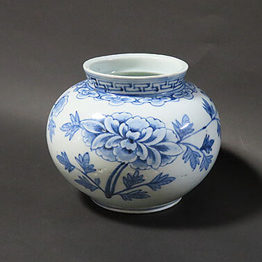 愛知県のお客様より骨董品出張買取で李朝の壺を買取ました